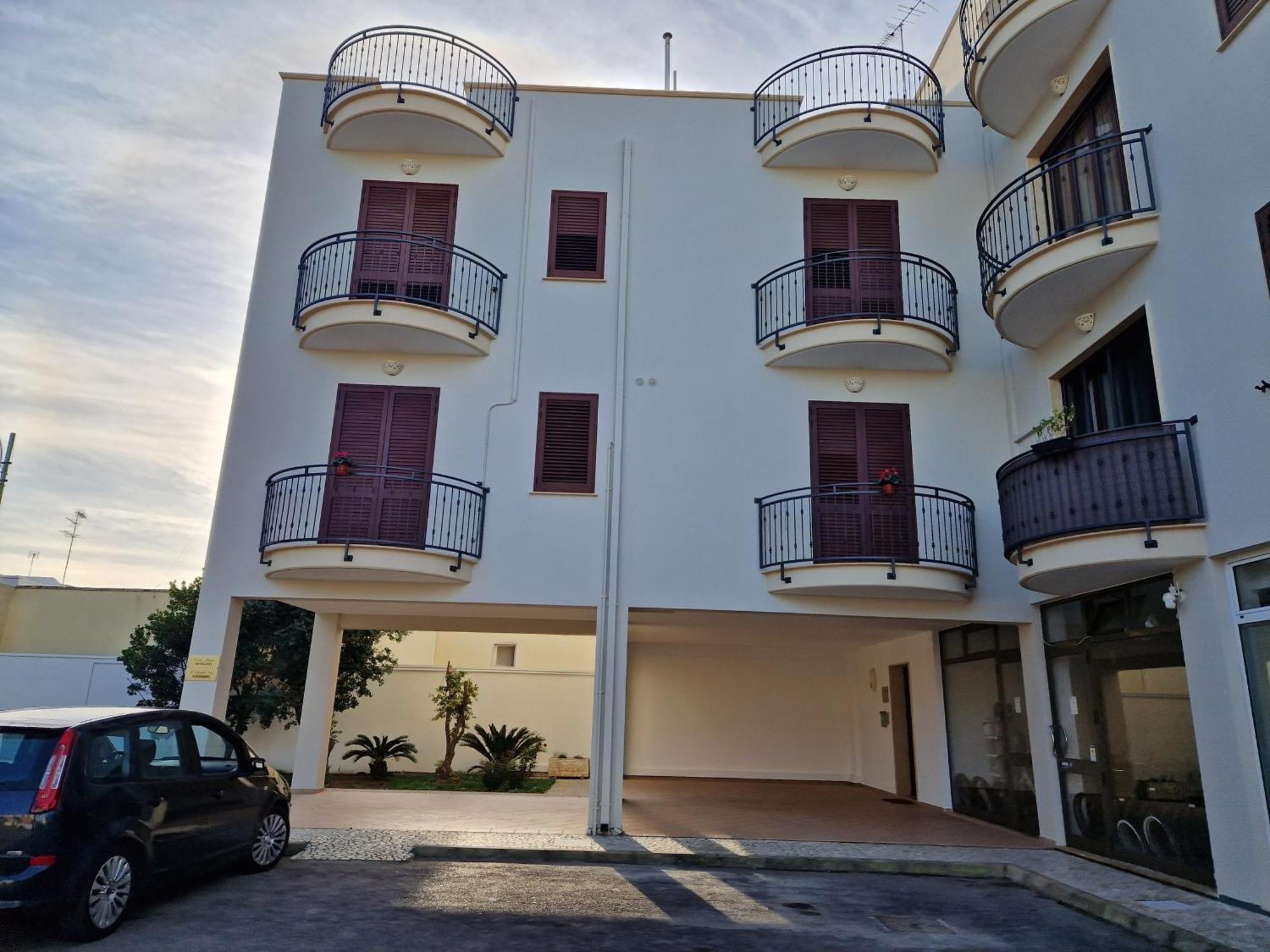 Casa Grande Porto Cesareo Villa Buitenkant foto
